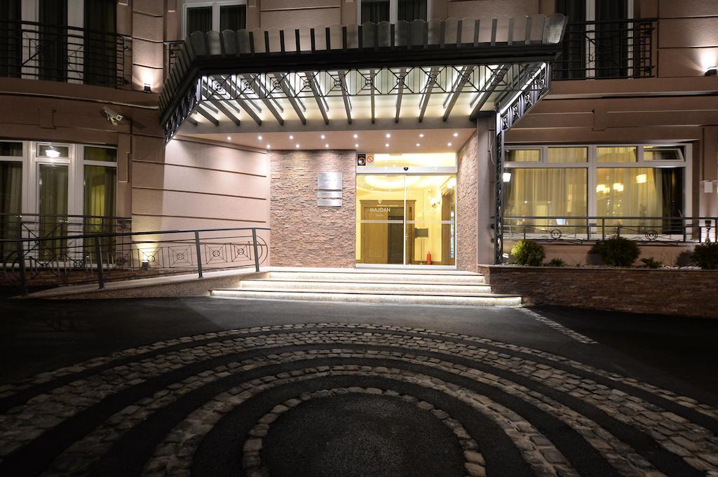 Hotel Majdan Belgrad Dış mekan fotoğraf