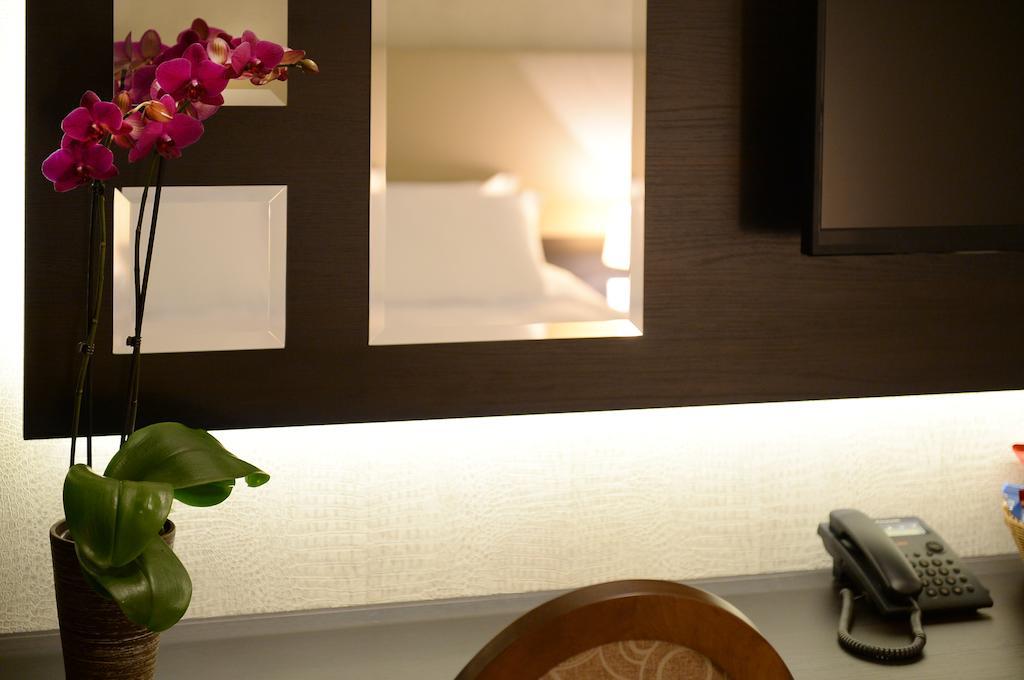 Hotel Majdan Belgrad Dış mekan fotoğraf