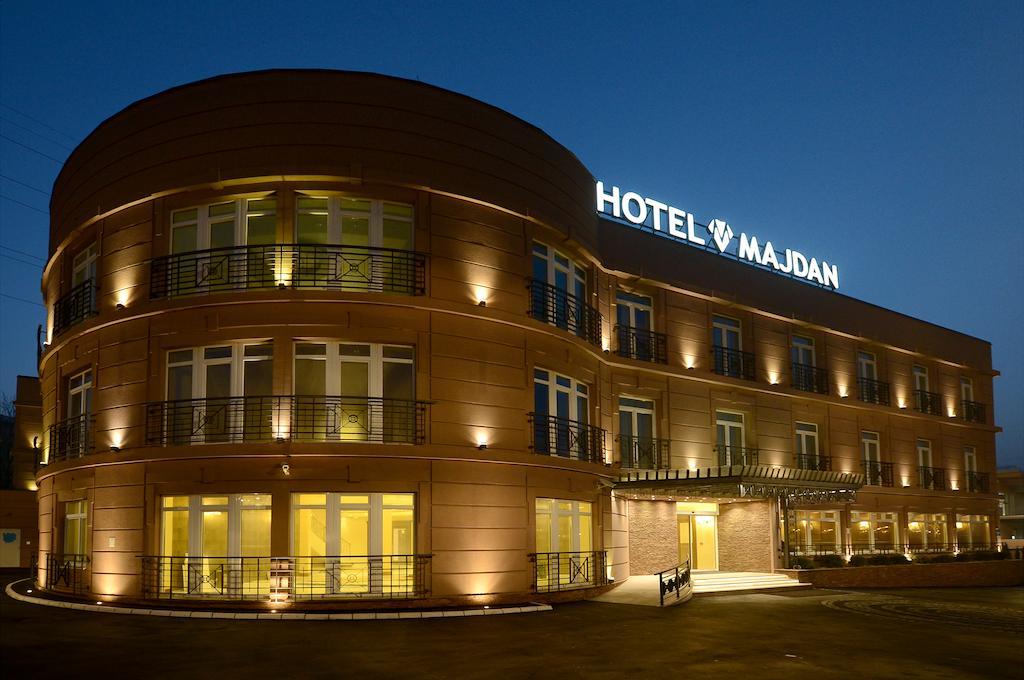 Hotel Majdan Belgrad Dış mekan fotoğraf