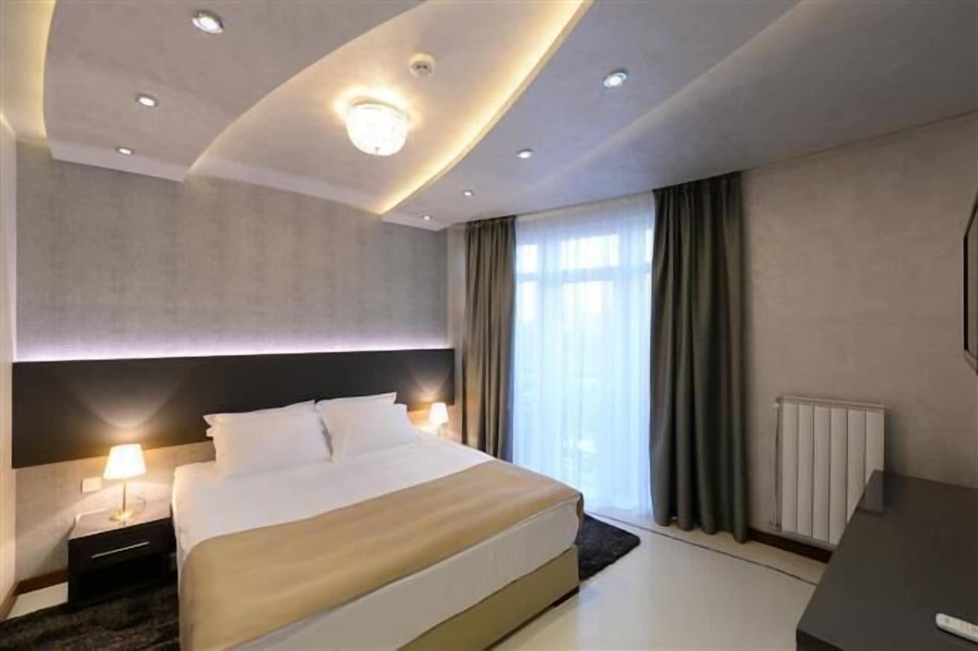 Hotel Majdan Belgrad Dış mekan fotoğraf