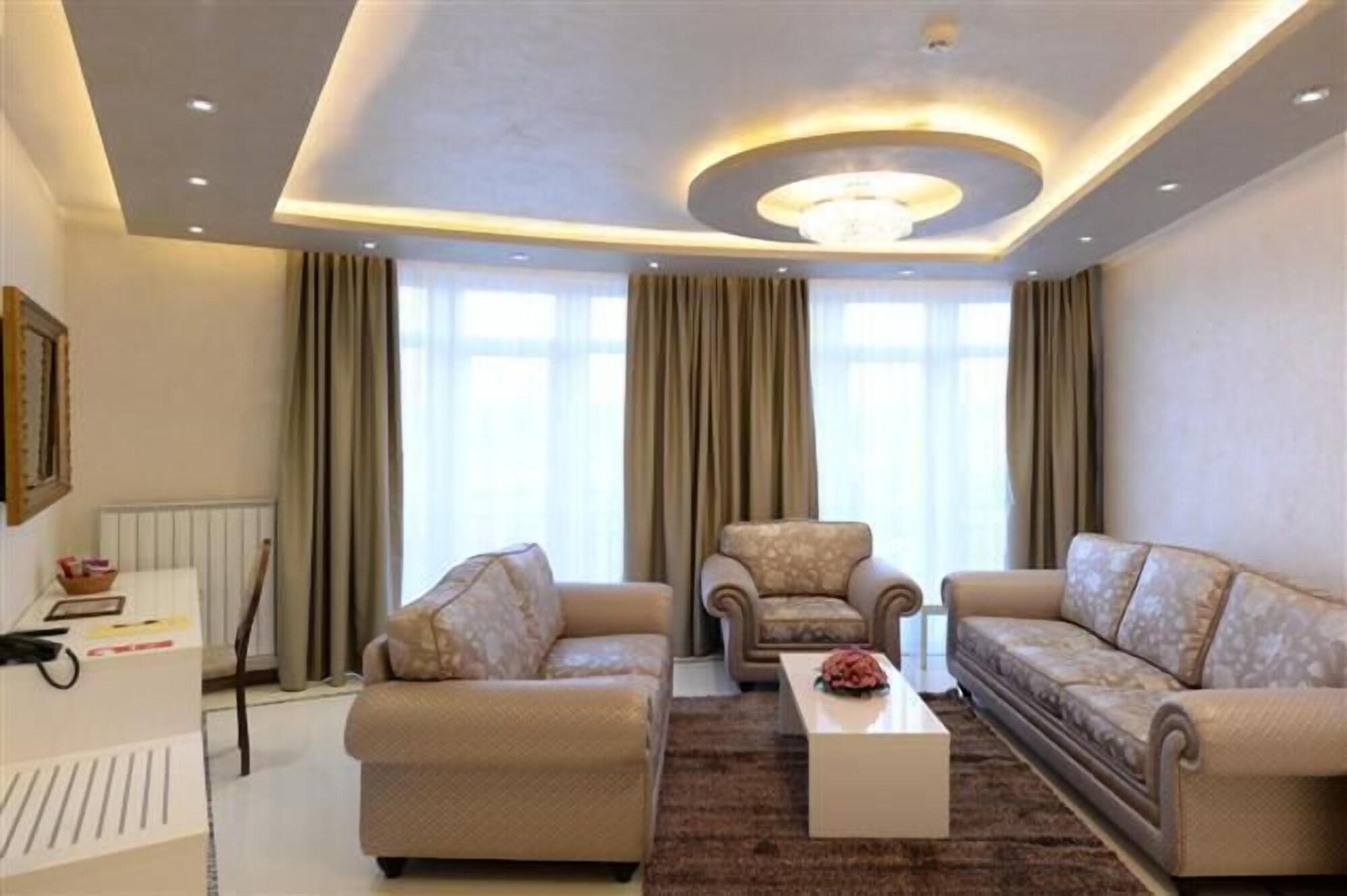 Hotel Majdan Belgrad Dış mekan fotoğraf