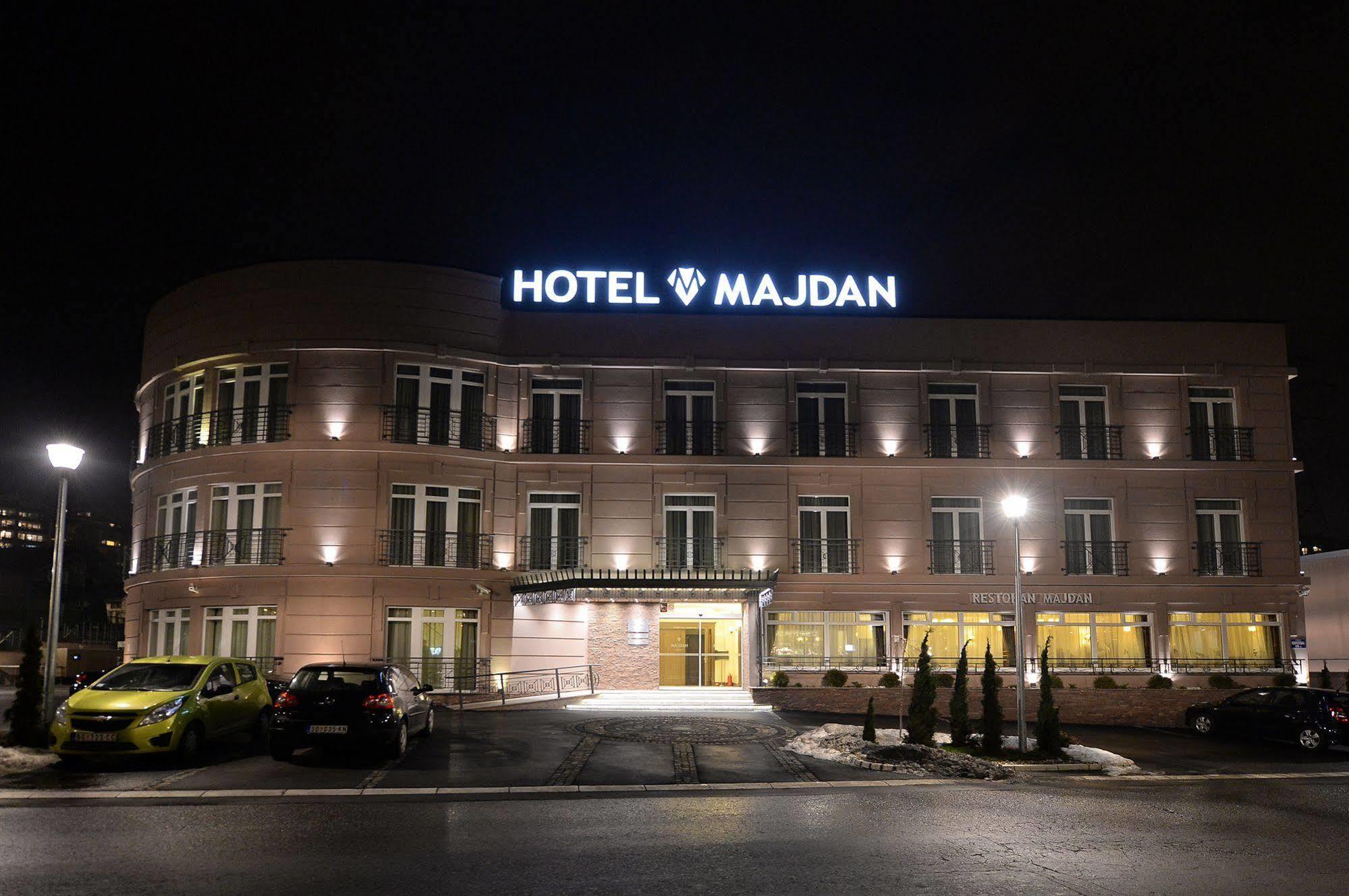 Hotel Majdan Belgrad Dış mekan fotoğraf